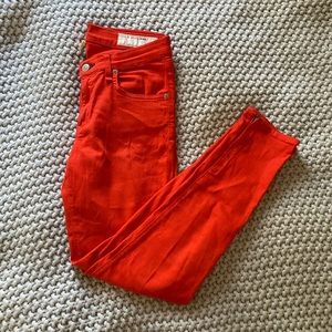 Rag & Bone zipper capris size 27